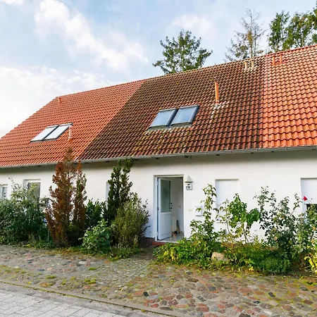 Apartment Moeller-2 By Interhome