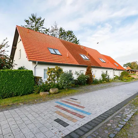 Apartment Moeller-2 By Interhome *